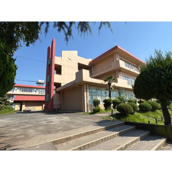 入間市扇台２丁目 市立扇小学校（小学校）まで約700m（徒歩9分）