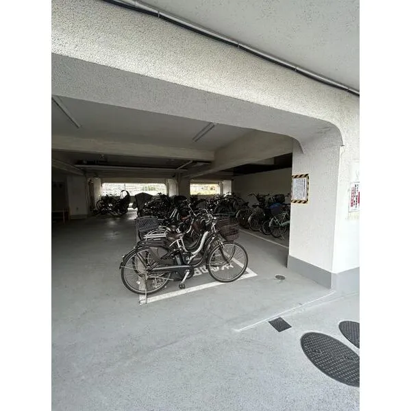 ライオンズマンション馬込 駐輪場