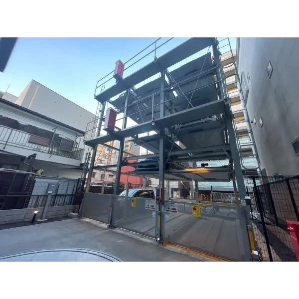 クレヴィスタ横浜関内 駐車スペース