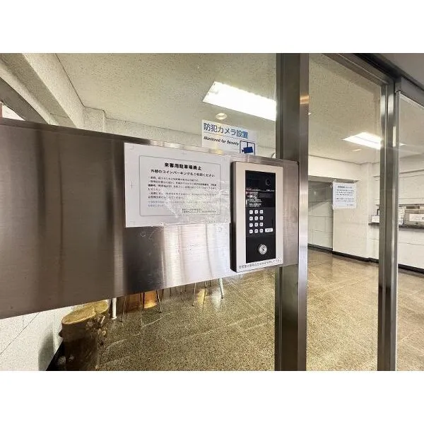 西荻コーポ 防犯面で嬉しいオートロック