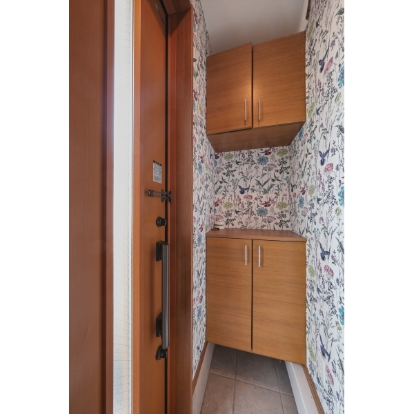 大阪市西区九条南３丁目 下足入