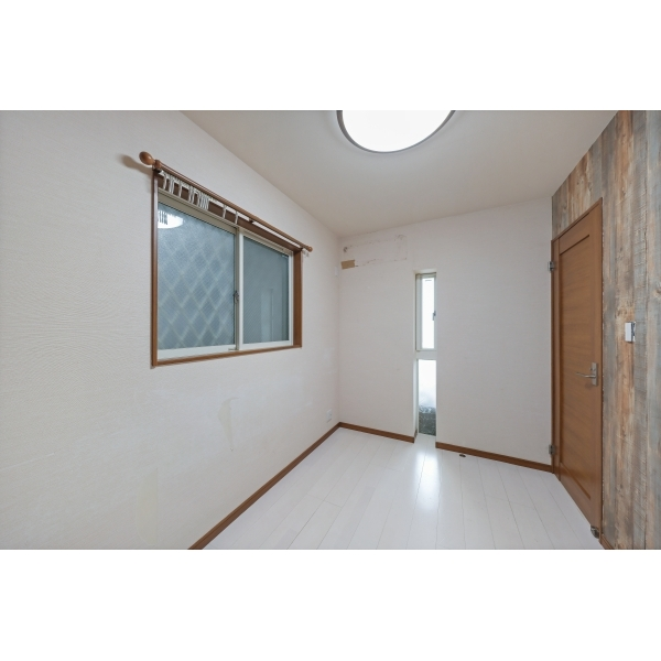 大阪市西区九条南３丁目 １階洋室（約3.8帖）