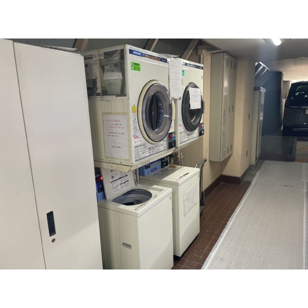 東新橋ビル ランドリー