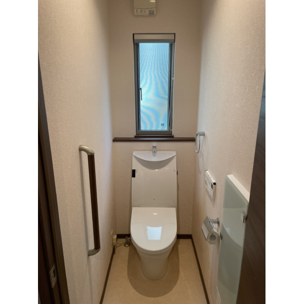 西宮市苦楽園四番町 家具・調度品は価格に含みません。