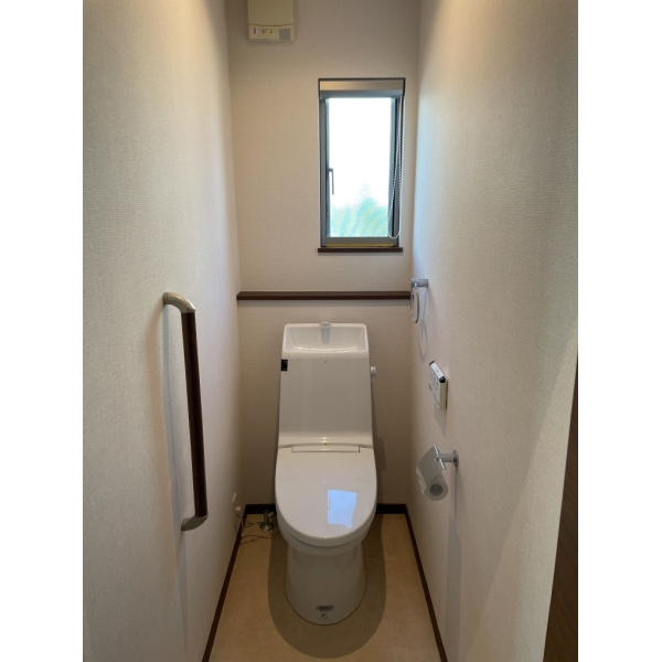 西宮市苦楽園四番町 家具・調度品は価格に含みません。