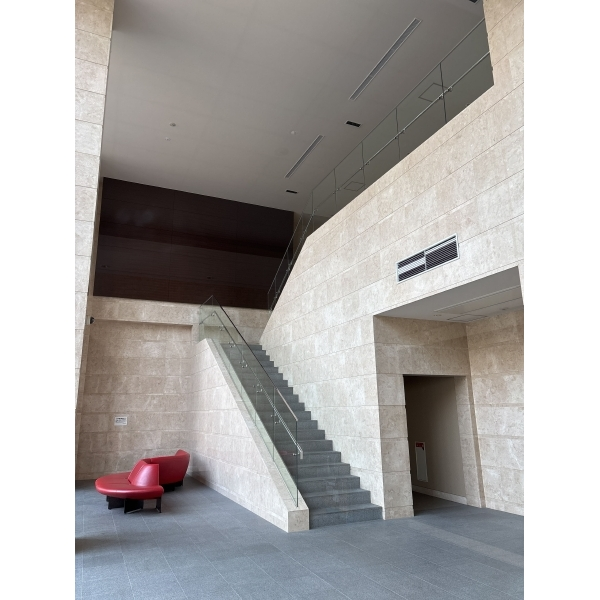 ジオ千里桃山台1番館 エントランス