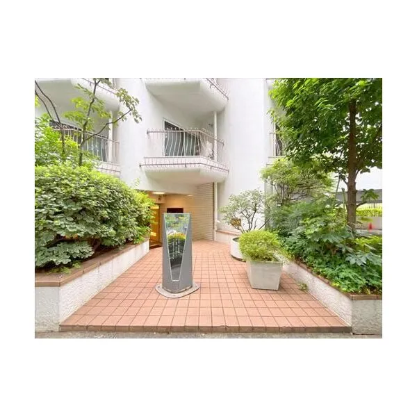 原宿ビューパレー マンション入口