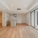 Brillia Grandeみなとみらい OCEAN＆PARK リビング部分とダイニング部分のゾーニングがしやすい間取り設計。お手入れしやすいフローリング仕様です。