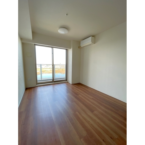 リヴァリエC棟 ※家具・調度品は価格に含まれません。