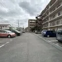 高津スカイハイツ 駐車場