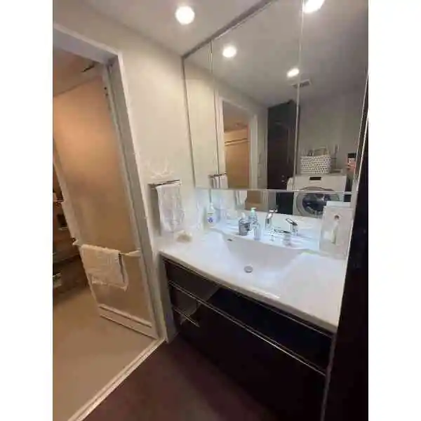 プレサンスグラン栄ＴＨＥ　ＴＯＷＥＲ 残置物は撤去予定です。