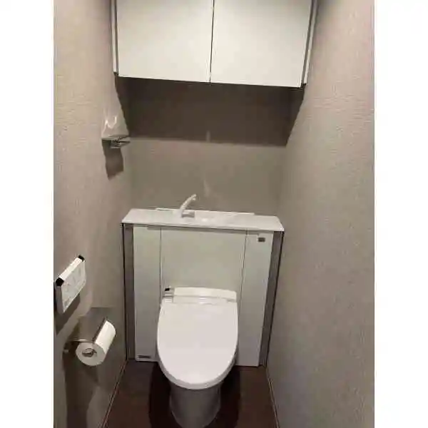 プレサンスグラン栄ＴＨＥ　ＴＯＷＥＲ トイレ