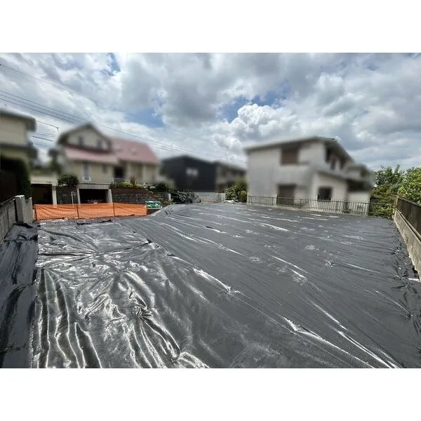 横浜市青葉区美しが丘西３丁目 敷地内北側から撮影（2026.6撮影）
