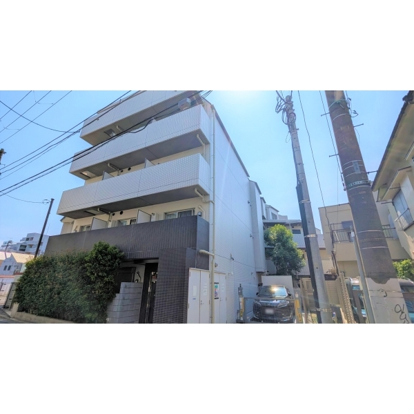 プレール・ドゥーク学芸大学 外観