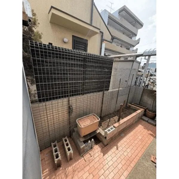 小平市小川町１丁目 庭
