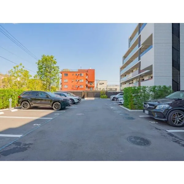 プラウド京急蒲田 駐車場