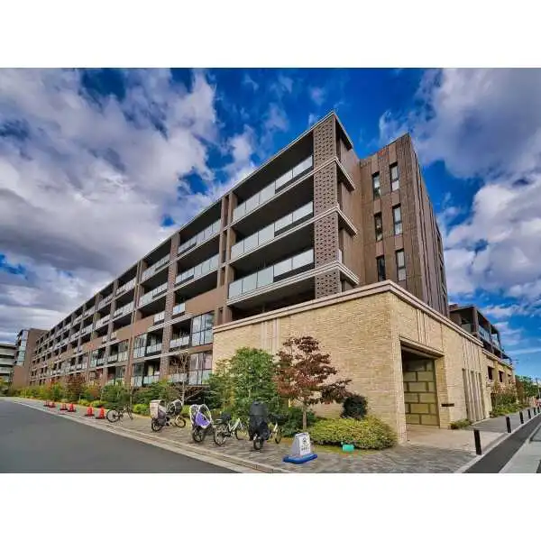 プラウド桜新町 外観