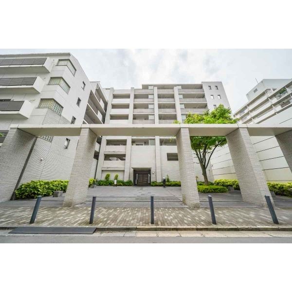 ルネプライディア 外観