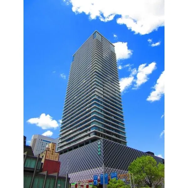 グランドメゾン御園座タワー 建物外観（南東側）