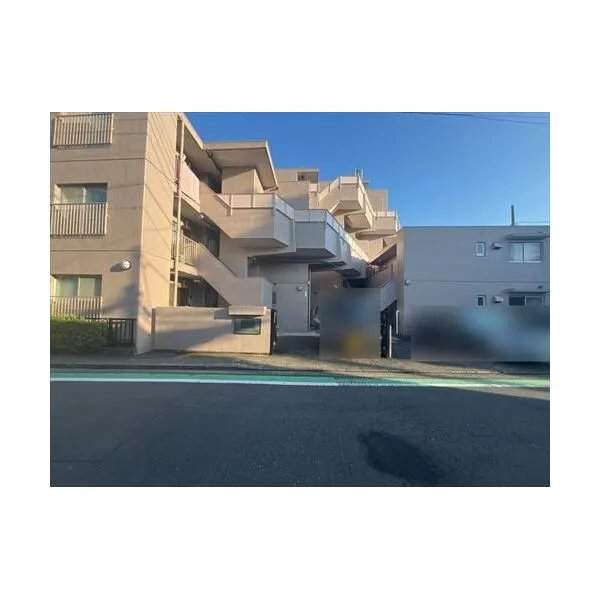 ライオンズマンション沢渡 外観(2)（Ｒ８年９月撮影）