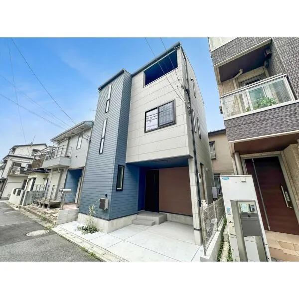 市川市南八幡５丁目 外観：写真中央