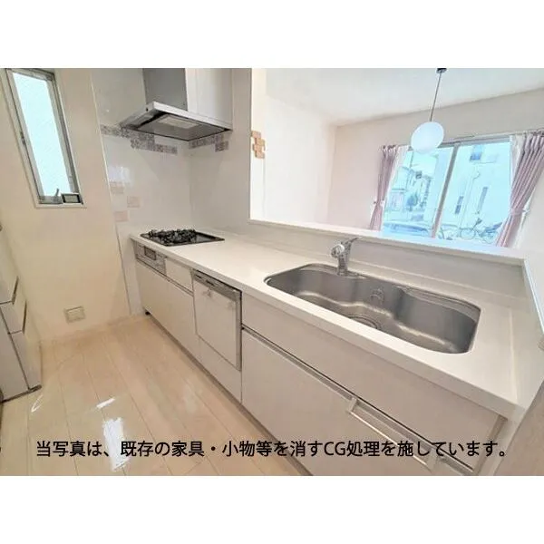 茅ヶ崎市萩園 家事動線もスムーズで無駄を省いた奥様にやさしいキッチンです※家具消し加工済