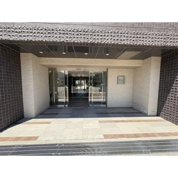プレミスト堺大小路GREET エントランス