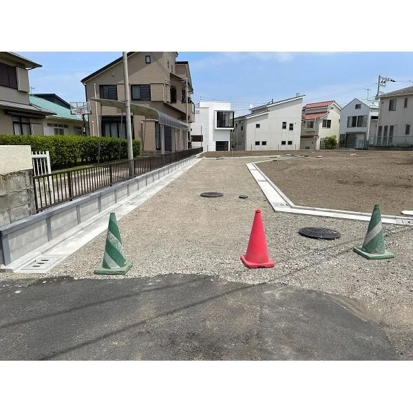 茅ヶ崎市東海岸南６丁目 前面道路
