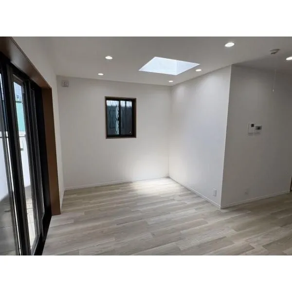 堺市堺区新在家町東３丁 リビング