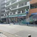 TOP川崎第３ ファミリーマート川崎本町一丁目店（コンビニ）まで約160m（徒歩2分）