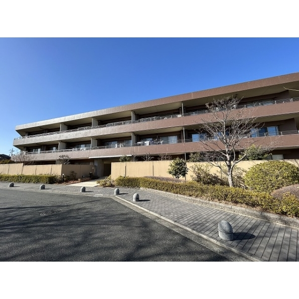 若葉の杜コスモガーデンズ六番館 外観