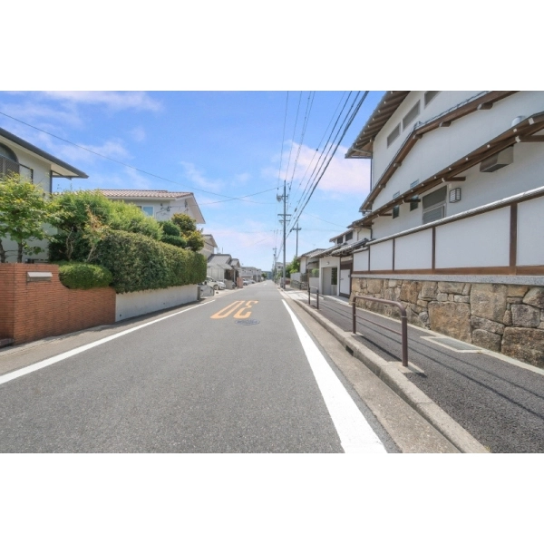 名古屋市名東区極楽4丁目 前面道路