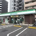 ウエリス浦和美園ノーステラス ファミリーマート 浦和美園駅前店（コンビニ）まで約540m（徒歩7分）