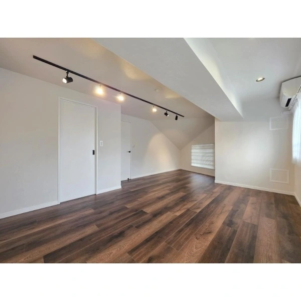 シャトレー渋谷 14.0帖の洋室