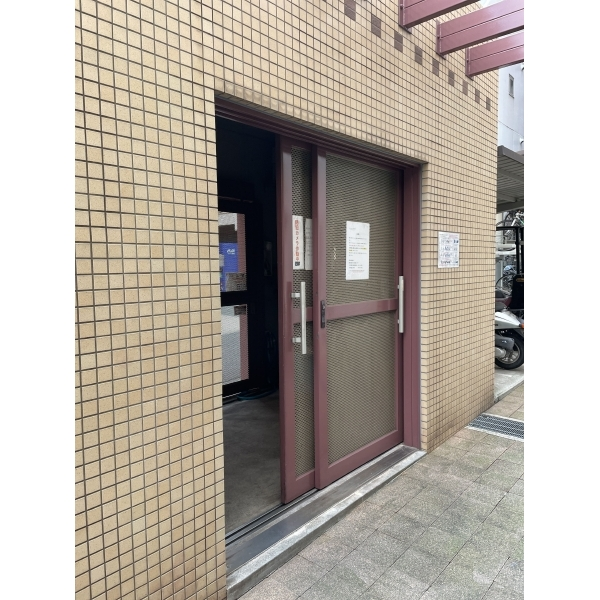 レジュールアッシュ梅田イースト ゴミ置場