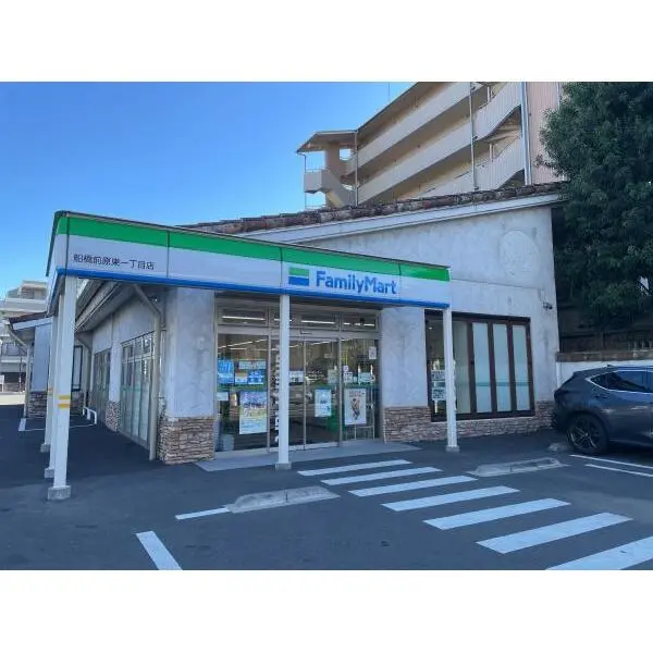 習志野市津田沼1丁目 ファミリーマート船橋前原東一丁目店(コンビニ)まで約290m(徒歩4分)