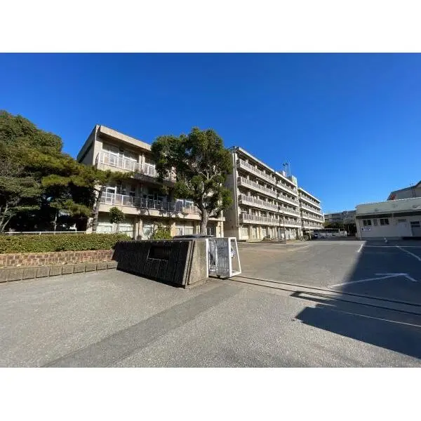 習志野市津田沼1丁目 市立第五中学校(中学校)まで約410m(徒歩6分)