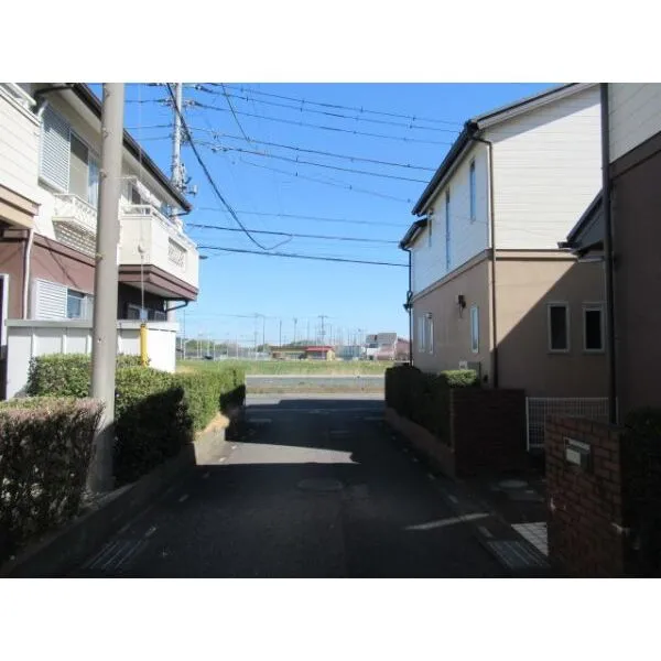 川口市東川口6丁目 前面道路(北西側1)