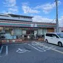 東大阪市中小阪１丁目 セブンイレブン東大阪小阪本町2丁目店（コンビニ）まで約350m（徒歩5分）