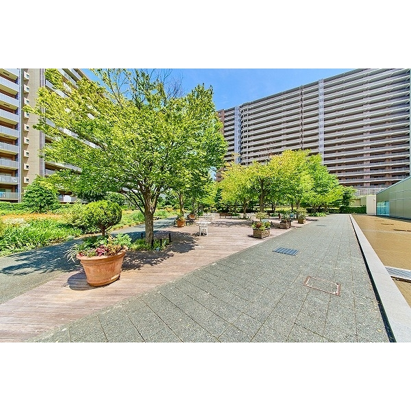 ニュートンプレイスサウスコート 外観