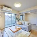グレンドール新宿牛込柳町 リビング・ダイニング：・家具・調度品等は販売価格に含まれておりません 奥：洋室