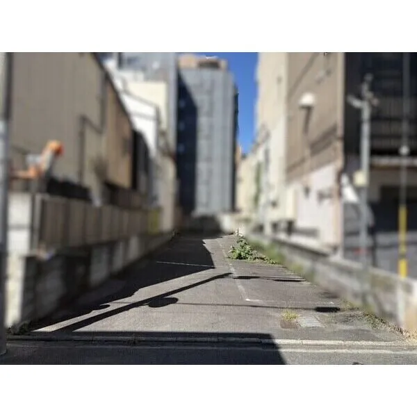 京都市上京区下立売通千本東入田中町 敷地面積62坪超。建築条件はありませんので、お好きなハウスメーカー・工務店で建築いただけます。