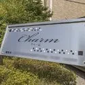 下都賀郡壬生町おもちゃのまち２丁目 チャーム看板