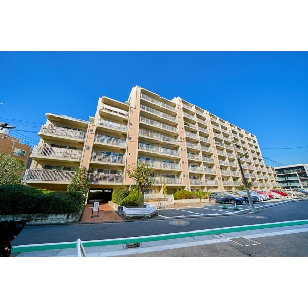 ファミール三軒茶屋 外観