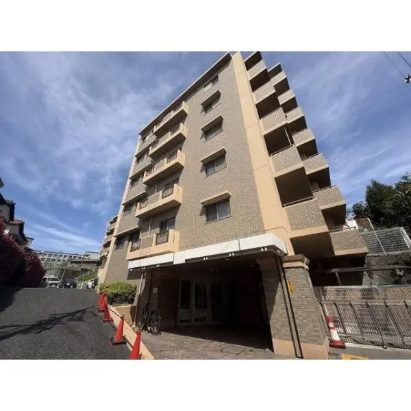 グランドール豊中・刀根山 外観