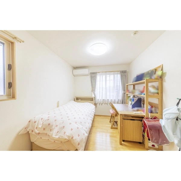 立川市西砂町１丁目 家具・調度品・エアコン等は価格に含まれません