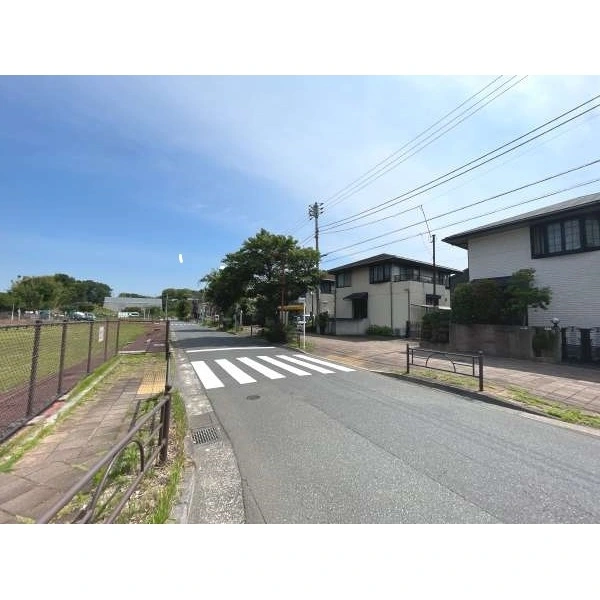 練馬区大泉町３丁目 前面道路