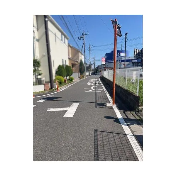さいたま市緑区大字中尾 前面道路（２０２６年７月撮影）