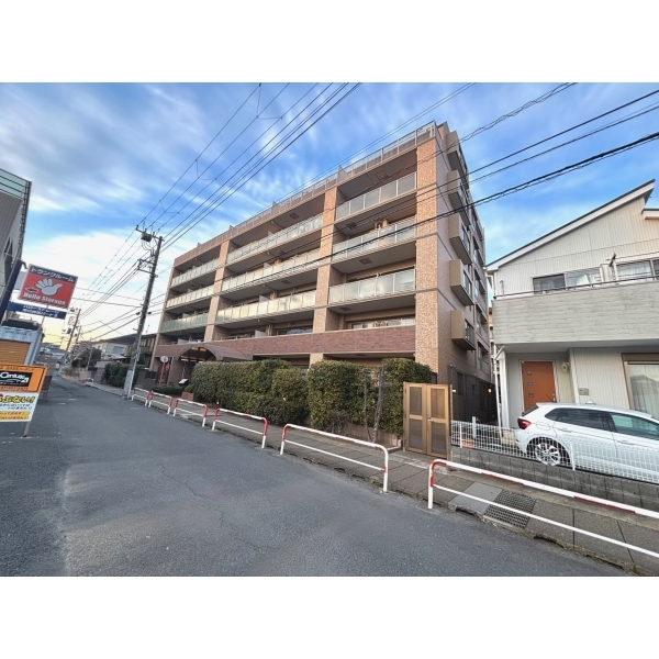 レクセルマンション原木中山 外観