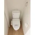 横浜市中区本牧元町 3階トイレ